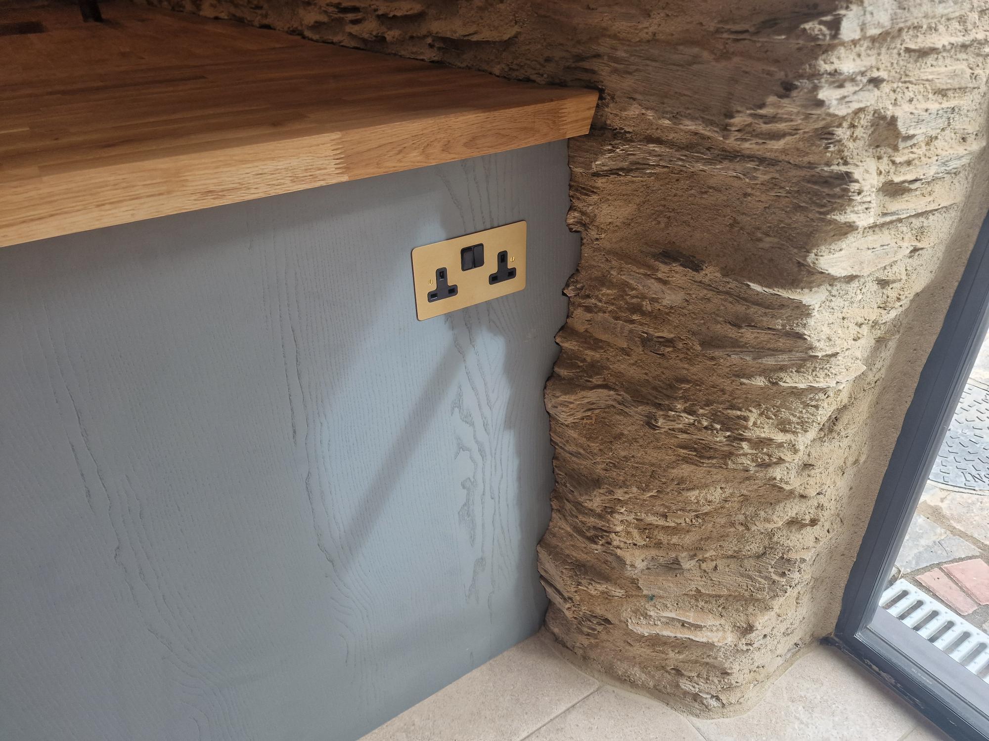 bespoke countertop carpentry